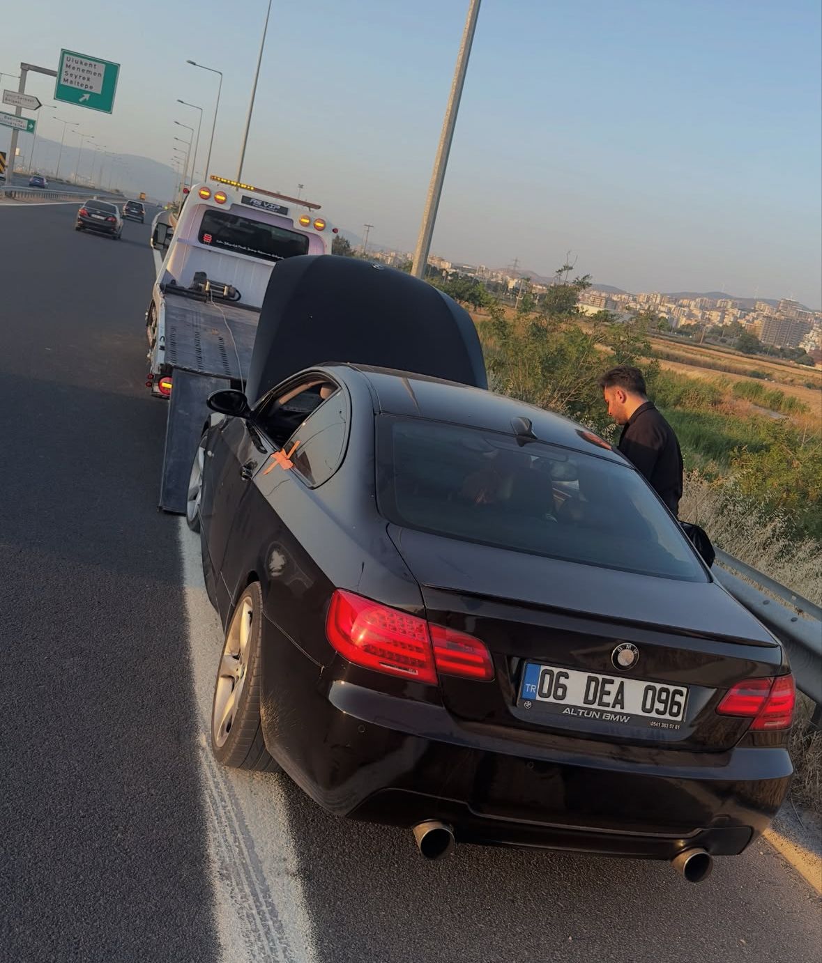 İzmir Geneli Oto Kurtarıcı Desteği