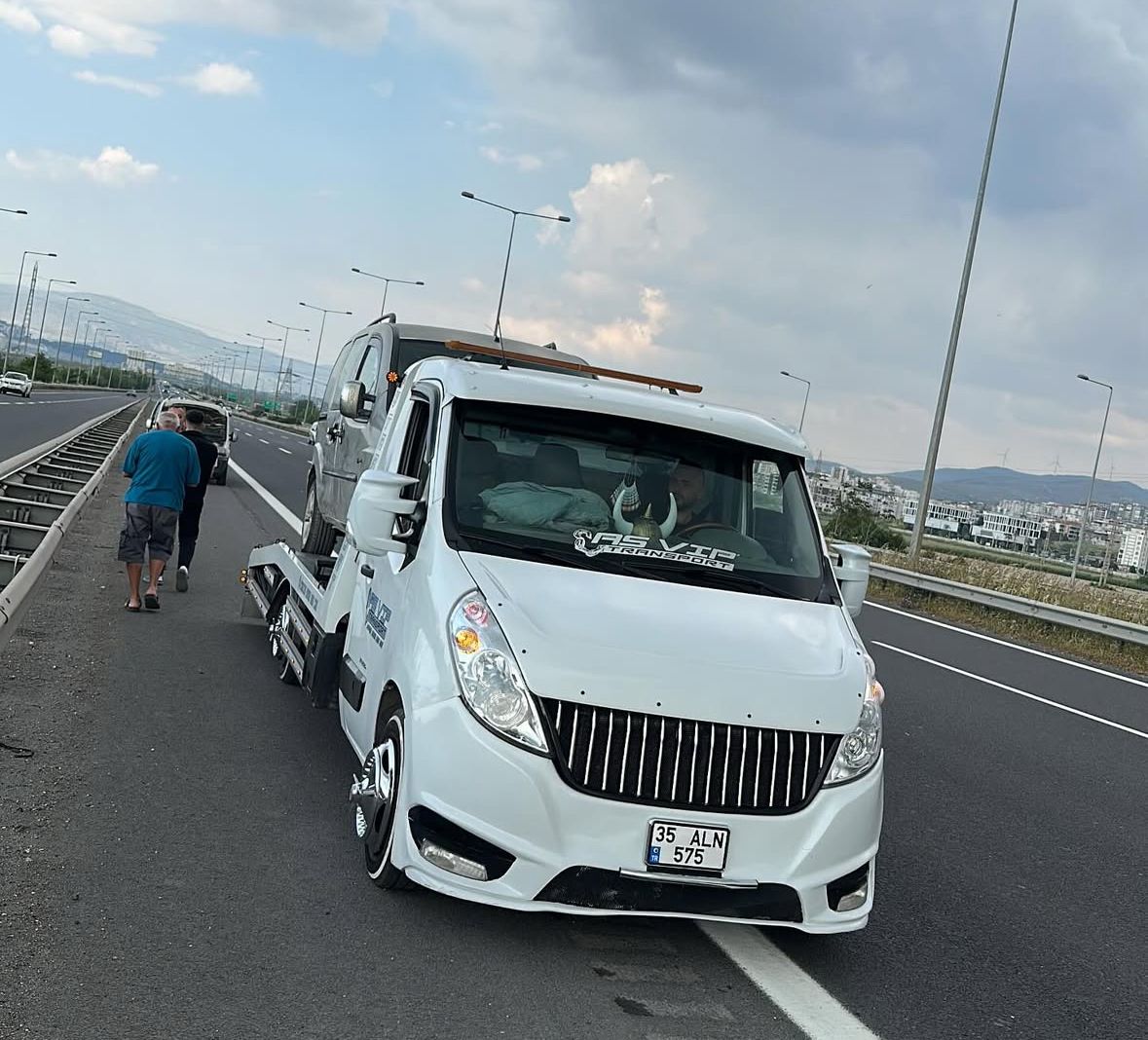 Akü Takviyesi ile Aracınızı Yerinde Çalıştırıyoruz